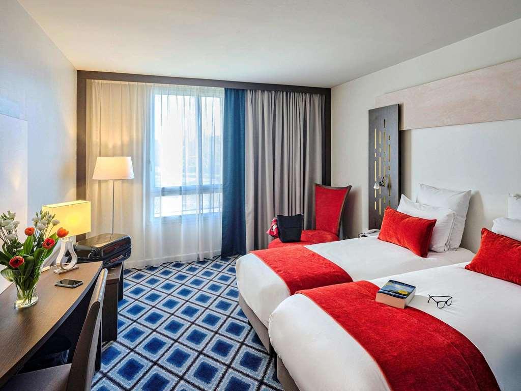 Mercure Chartres Cathedrale Quarto foto